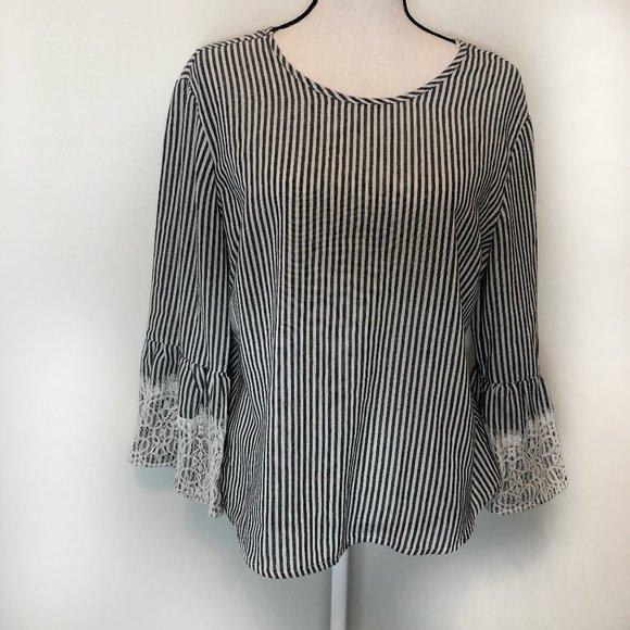 Kontrol striped top bell sleeves XL - Picture 1 of 8